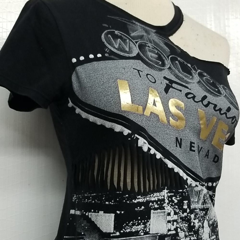 Las Vegas vampy tee with cutouts - Picture 2 of 5
